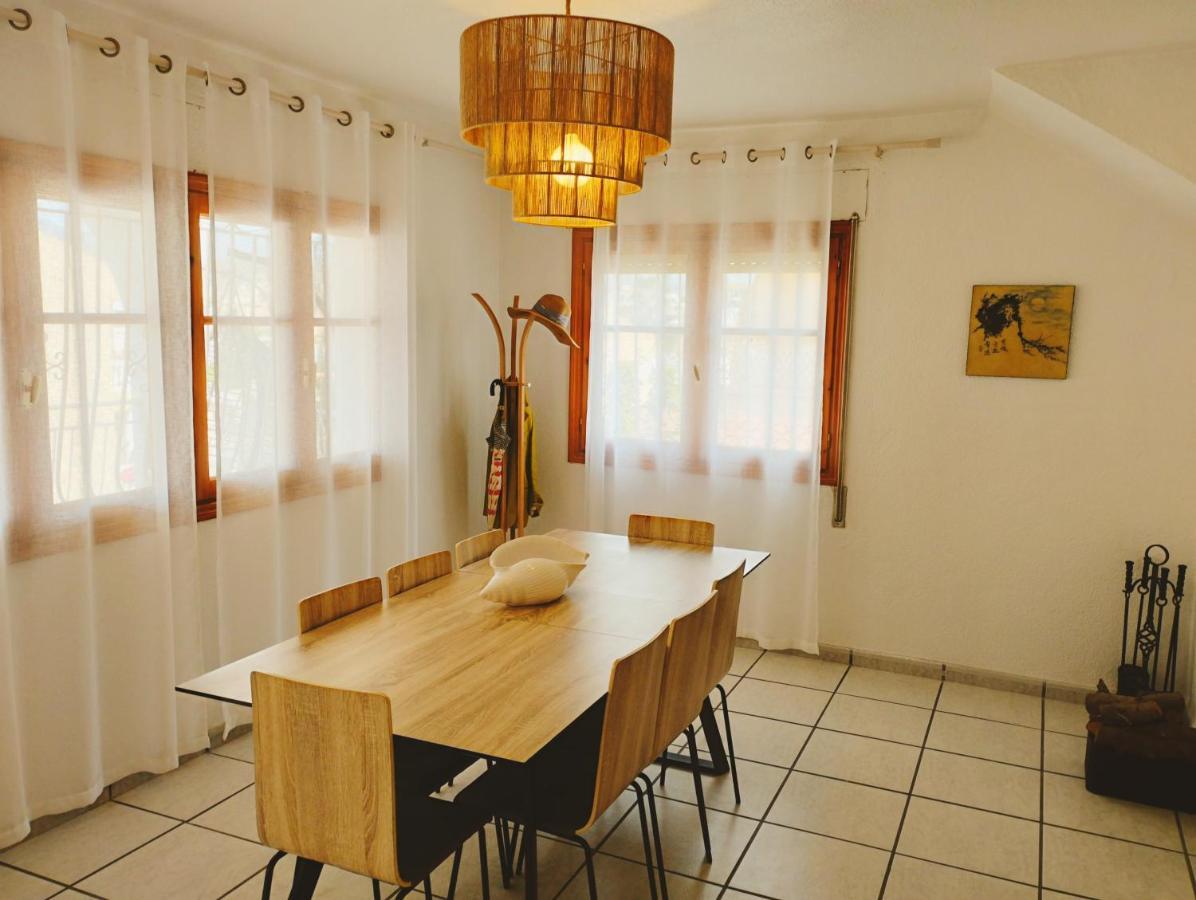 Residencia Tortuga Mora Apartment กาลาบาร์ดินา ภายนอก รูปภาพ