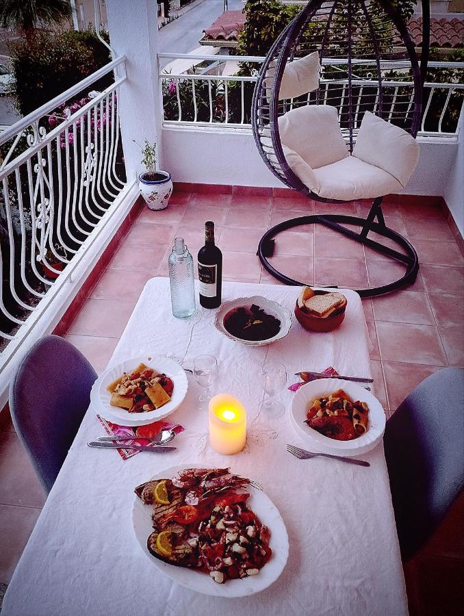 Residencia Tortuga Mora Apartment กาลาบาร์ดินา ภายนอก รูปภาพ